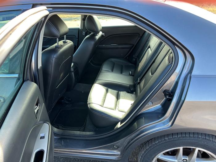 2012 ford fusion sel-awd with 147288 miles for sale near elk-river, minnesota bb9a031e2f6a48ca82d5a859966b60e5.jpeg