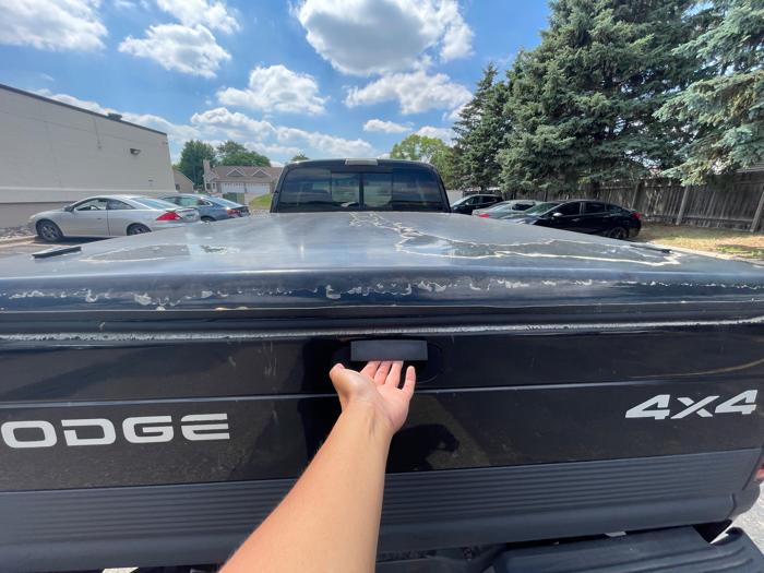 1998 dodge ram-1500 quad-cab-8-ft.-bed-4wd with 149571 miles for sale near spring-lake-park, minnesota bba7c76bb6e74a1f8d364c556803fefa.jpeg