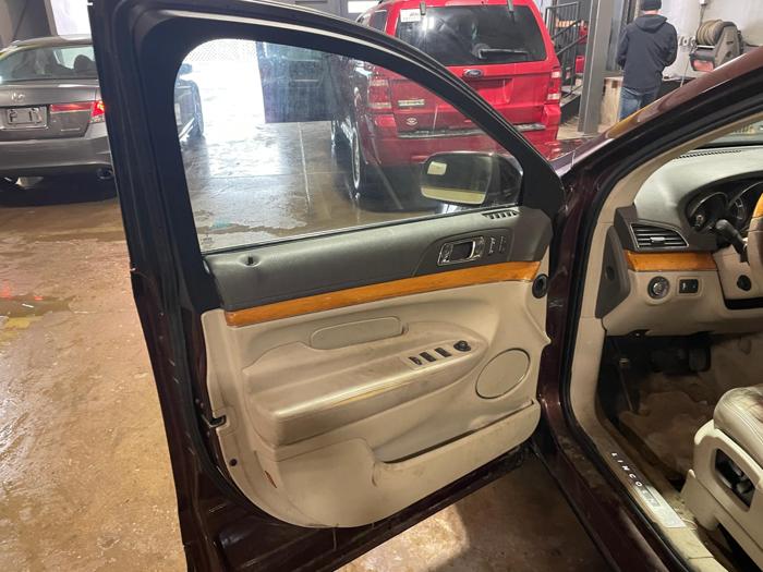 2010 lincoln mkt base with 169090 miles for sale near elk-river, minnesota bbac8deddbd2427a824d5ab2ce49ba0e.jpg