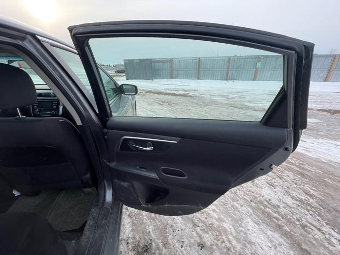 2014 nissan altima 2.5-sl with 263558 miles for sale near elk-river, minnesota bbba62a2714f4c8a966afec937e36f5d.jpeg