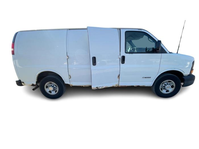2004 chevrolet express 3500-cargo for sale near elk-river, minnesota bbbac7bbe6f44bd383a656d17096721e.jpg