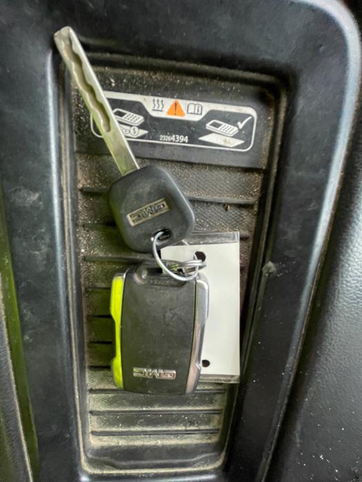 2018 gmc sierra-1500 slt with 175173 miles for sale near rochester, minnesota bbc70b2338584320bad84e5d673934df.jpeg