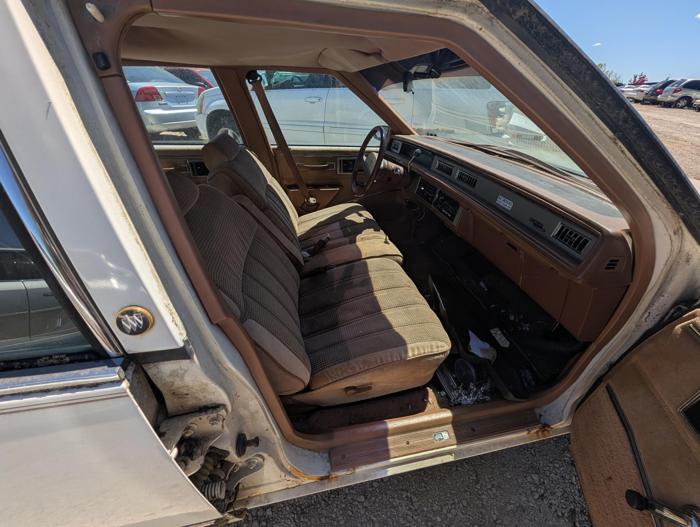 1988 buick lesabre custom with 117412 miles for sale near elk-river, minnesota bbf1e8a6817a4bb48f7dd428ba17c7ec.jpg