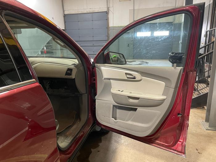 2011 chevrolet traverse lt with 171280 miles for sale near elk-river, minnesota bbf9838197f44a039de5101d3bc40b8f.jpg