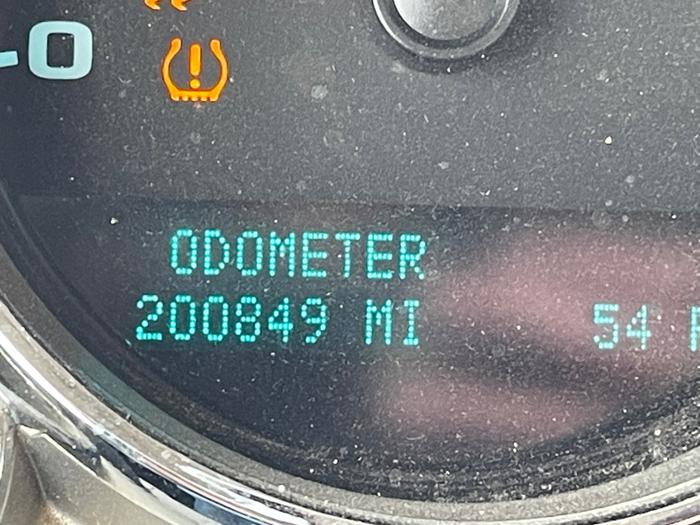 2009 chevrolet silverado-1500 lt1-ext.-cab-long-box-4wd with 200849 miles for sale near north-branch, minnesota bc0d41c52bc945b5a88800bd15181938.jpeg