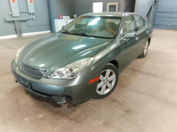 2005 lexus es-330 sedan with 212462 miles for sale near elk-river, minnesota bc12c0de5a3d464ea5e86686839893c9.jpg