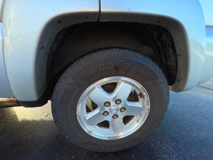 2003 jeep liberty limited-2wd with 183532 miles for sale near elk-river, minnesota bc2b8710fac549b3afac17684d86cc39.jpeg