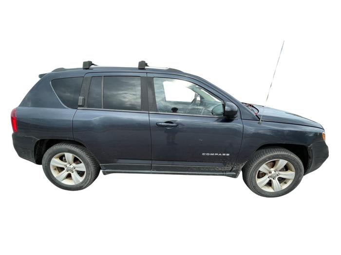 2014 jeep compass latitude-4wd with 284421 miles for sale near elk-river, minnesota bc2c67c615a94fb182a7c323d37c9190.jpg