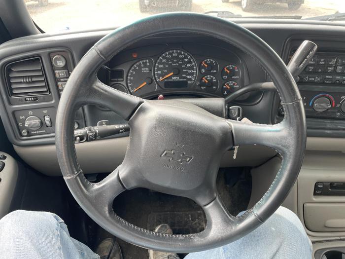 2001 chevrolet suburban 1500 with 236426 miles for sale near elk-river, minnesota bc374e07e2254d17bf54f7d5667d2fb0.jpg