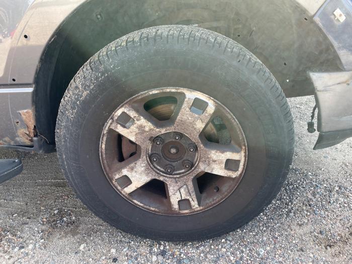 2005 ford f-150 fx4-supercab-4wd with 312280 miles for sale near elk-river, minnesota bc3a879f6148436fb9c93c9b73342cce.jpeg