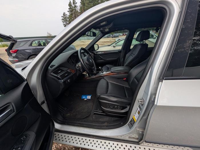 2012 bmw x5 xdrive35d with 158340 miles for sale near elk-river, minnesota bc6f0694c6ab4d1e89844bed4581ca50.jpg