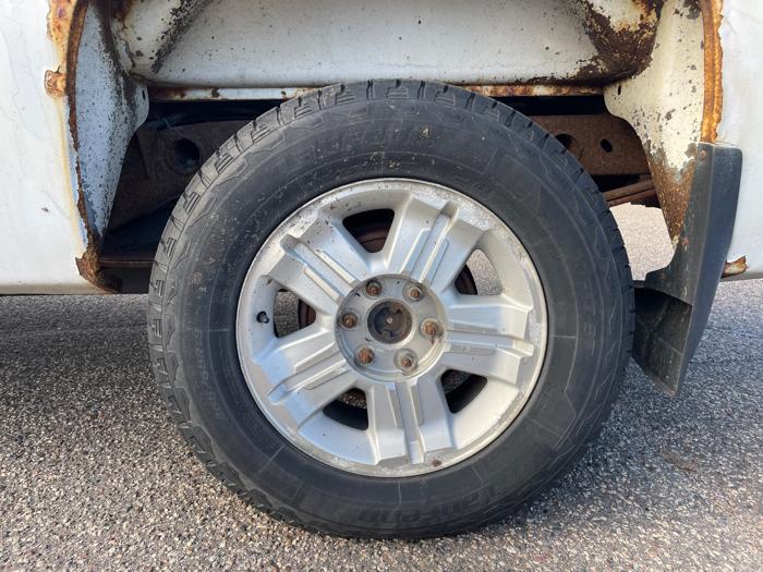 2010 chevrolet silverado-1500 lt1-crew-cab-4wd with 273658 miles for sale near fridley, minnesota bc78bfc17338490d936a70eabbfab9f7.jpeg