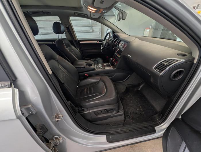 2008 audi q7 3.6-quattro with 250833 miles for sale near elk-river, minnesota bc85670aa4d64cf68170660feec15a0e.jpg