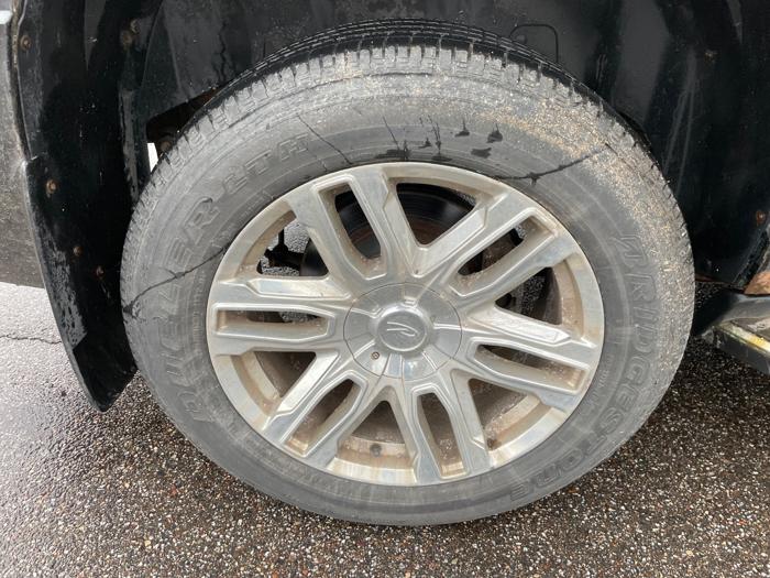 2008 gmc yukon-denali awd with 236554 miles for sale near elk-river, minnesota bc984a47be33423b9ff57a0ad931ce7f.jpeg