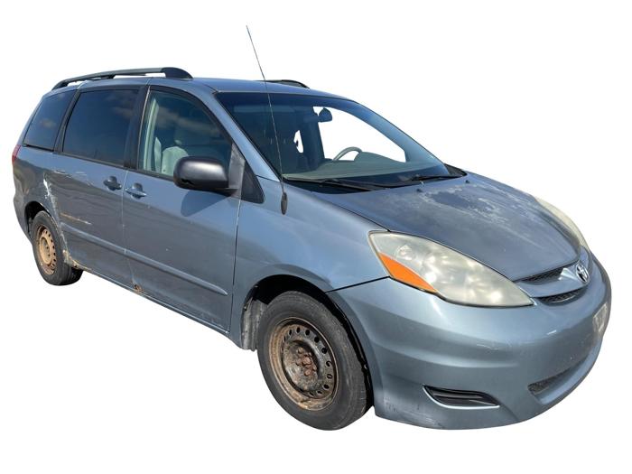 2006 toyota sienna le-7-passenger with 167195 miles for sale near elk-river, minnesota bcb144c6a3014908a8cdc65a51416169.jpg
