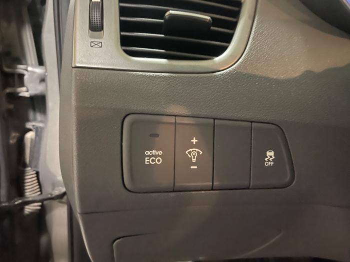 2013 hyundai elantra with 226991 miles for sale near elk-river, minnesota bcbbfe9043fc4422b2f8c929eb0e4169.jpeg