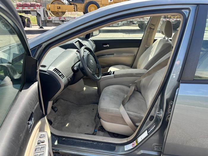 2004 toyota prius 4-door-liftback with 174895 miles for sale near elk-river, minnesota bcc64637c1fa487880528f47d98eb0b4.jpeg