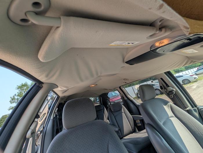 2006 chrysler town-&amp;-country lx with 222575 miles for sale near elk-river, minnesota bccd41bbb5774ddc9385bf3f707e686b.jpg