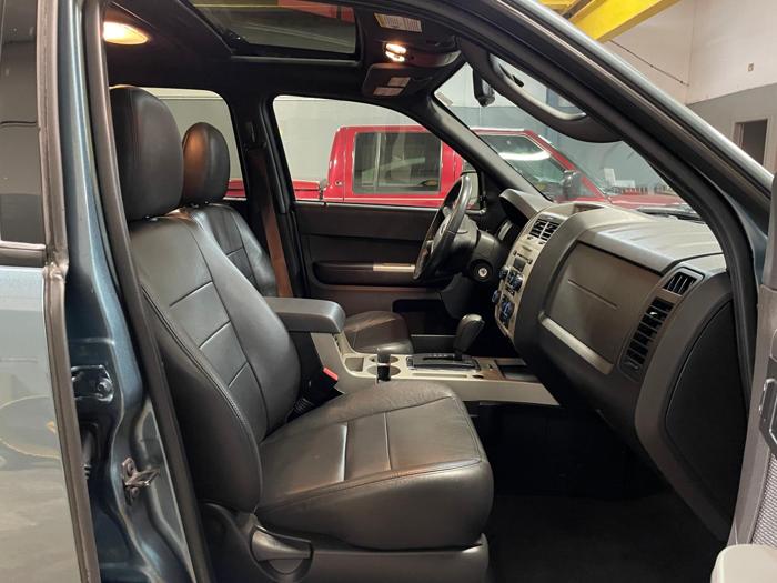 2010 ford escape xlt with 161960 miles for sale near elk-river, minnesota bd04380c760447789841b85680268b4a.jpg