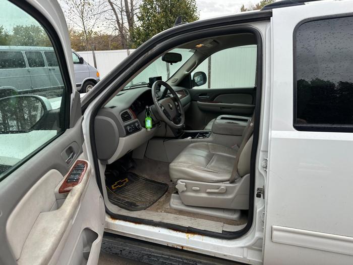 2009 chevrolet suburban lt1-1500-4wd with 242331 miles for sale near elk-river, minnesota bd0a0e487c7f4c1bb3dc2b918e9a8f4d.jpg