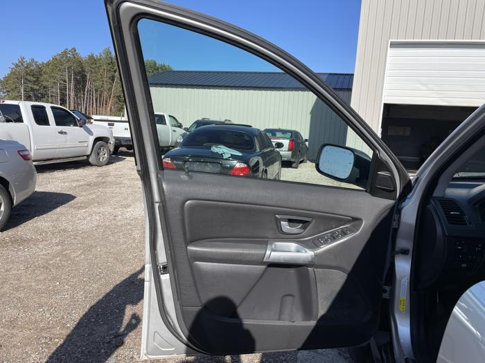 2006 volvo xc90 sel with 217060 miles for sale near elk-river, minnesota bd2be5e8c99f452f9d32e4783e380dce.jpg