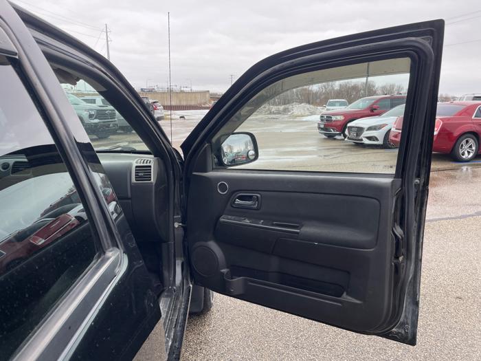 2009 gmc canyon sle-2-crew-cab-4wd with 100373 miles for sale near rochester, minnesota bd5455be63564d4ea83dc1abb82be864.jpeg