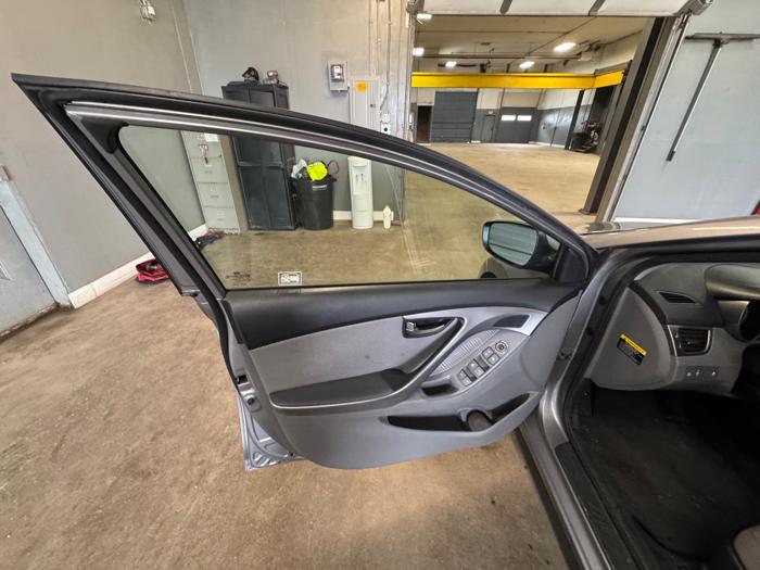 2013 hyundai elantra limited with 113604 miles for sale near elk-river, minnesota bd6085f1e1fe4e499ec83aca80453470.jpeg