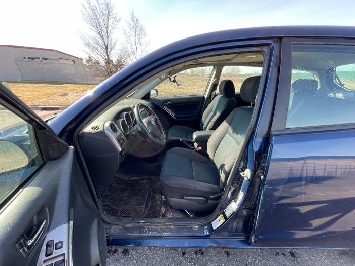 2006 toyota matrix 2wd with 192639 miles for sale near elk-river, minnesota bd69d86d33744308b780a493cd25e769.jpeg