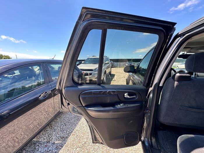 2006 gmc envoy sle-4wd for sale near elk-river, minnesota bd6fc68ac8e347e7be4f81c69113271b.jpeg