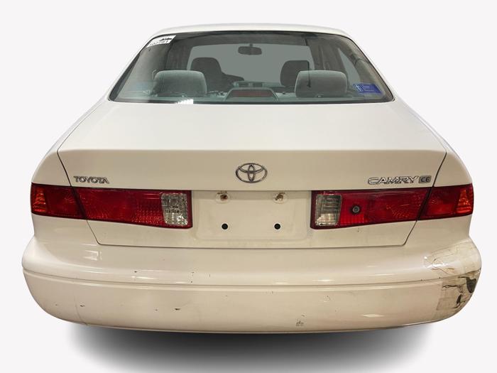 2000 Toyota Camry