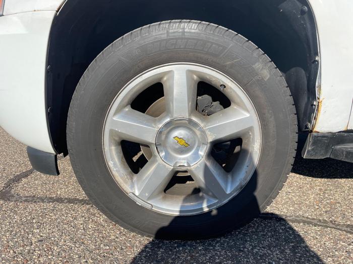 2007 chevrolet suburban lt1-1500-4wd with 255688 miles for sale near fridley, minnesota bd8c2fc9c35142d280d5bae26aac3dca.jpeg