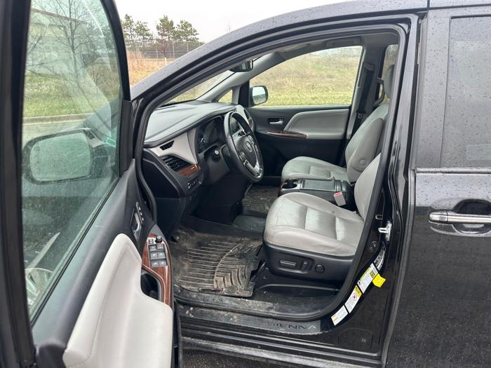 2015 toyota sienna limited-awd-7-passenger-v6 with 155568 miles for sale near elk-river, minnesota bdaeb90c85d344108d05d4802de9f2fe.jpeg