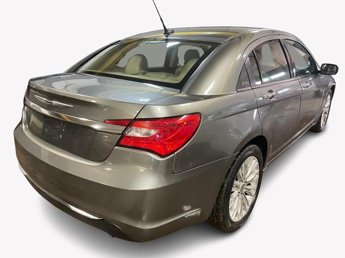 2012 chrysler 200-sedan limited with 167027 miles for sale near elk-river, minnesota bdbc97eb99c042119642a75f40a8bfef.jpg