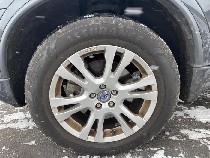 2013 volvo xc90 with 156034 miles for sale near elk-river, minnesota be13985ee6934a06a0f3b6120bc620cf.jpg