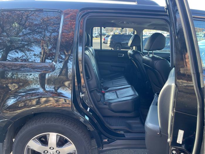 2013 honda pilot touring-4wd-5-spd-at-with-dvd with 208988 miles for sale near white-bear-lake, minnesota be2353db46d646f4b76e17f9f43f7178.jpeg