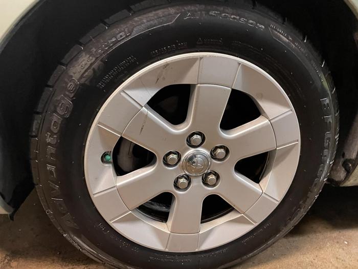 2007 toyota prius base with 211951 miles for sale near elk-river, minnesota be3d66e78bd24e6790ba91d0ae46dd58.jpg