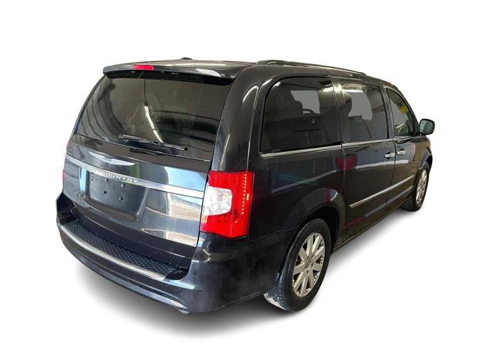 2016 chrysler town-&-country touring with 160048 miles for sale near elk-river, minnesota be4a750ccbad42929b75fc45001313b3.jpg