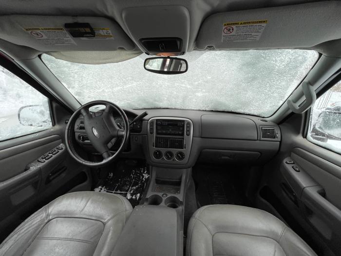 2005 ford explorer xlt-4.6l-4wd with 133843 miles for sale near elk-river, minnesota be586f81a1414302ab4159e748b66a72.jpeg