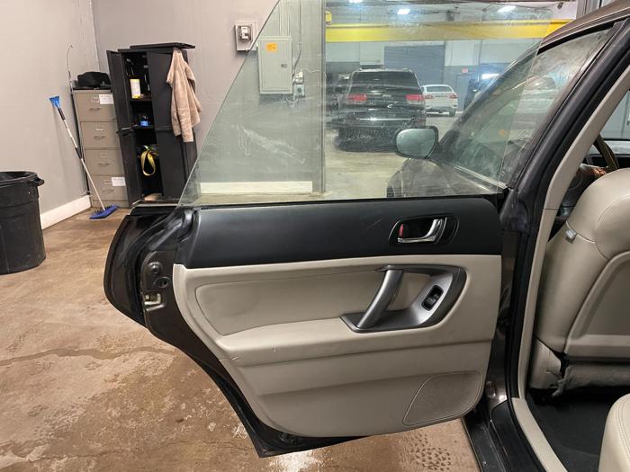 2009 subaru outback obk-2.5i with 217960 miles for sale near elk-river, minnesota be5eaf066ab346c5a0e03e5d682d29a5.jpg