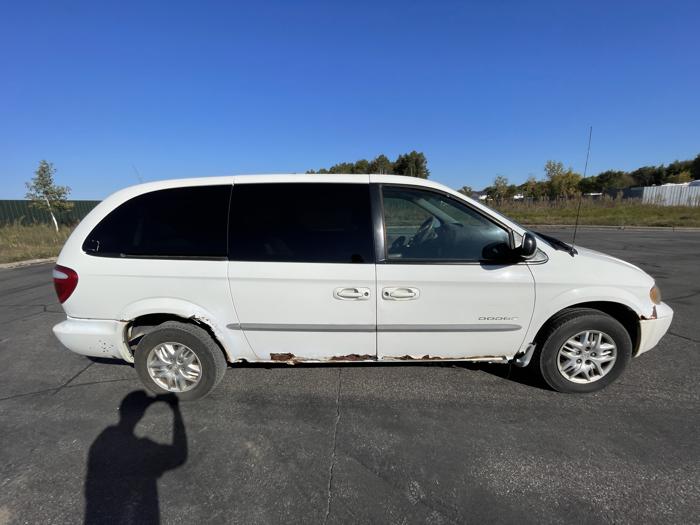 2001 dodge caravan-grand-caravan sport with 388015 miles for sale near elk-river, minnesota be60b1e4c76640eaa35f36830b03c647.jpg
