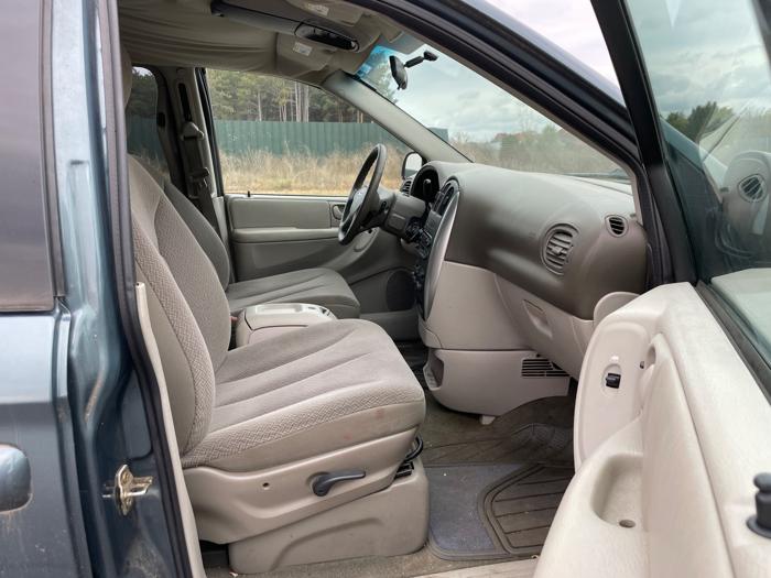2006 chrysler town-&-country touring with 161394 miles for sale near elk-river, minnesota be6b25573de34643a08b083e97208d06.jpeg