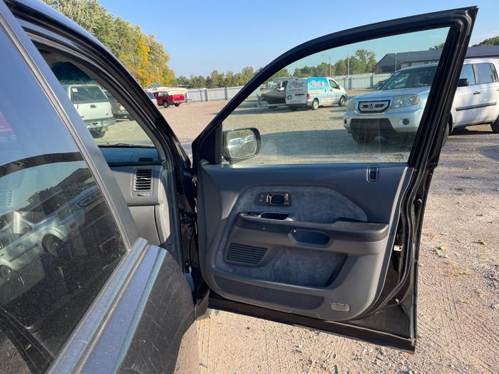 2003 honda pilot ex with 296280 miles for sale near elk-river, minnesota be714ac0f5e148f99333a37256fc9984.jpeg