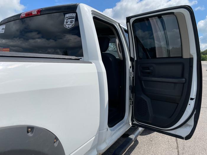 2012 ram 1500 st-quad-cab-4wd with 168588 miles for sale near elk-river, minnesota be85d1b958194259ba064c093c903f79.jpeg
