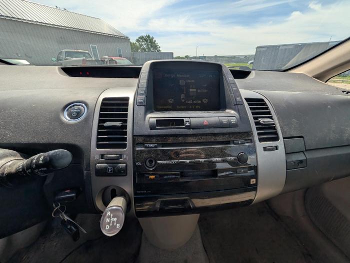 2005 toyota prius 4-door-liftback with 236528 miles for sale near elk-river, minnesota be8c18b5c3584378b6c3b395eae46cc3.jpg