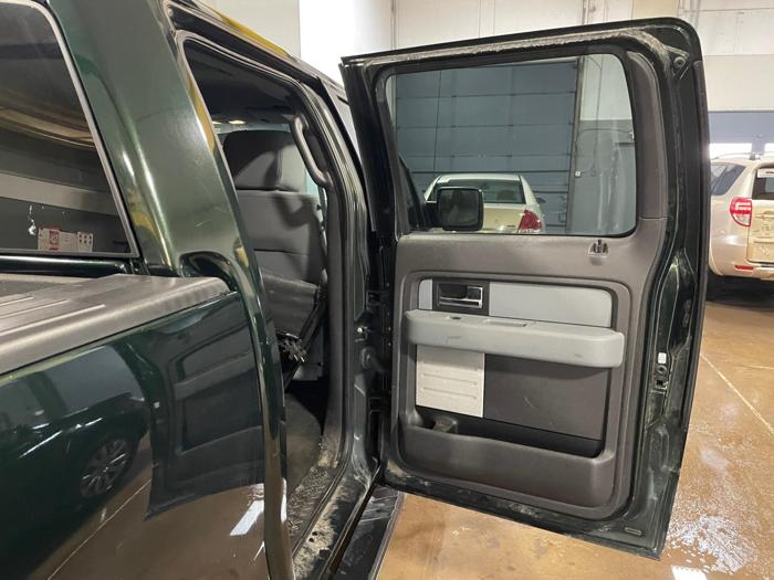 2013 ford f150 xlt with 155915 miles for sale near elk-river, minnesota be8f66b53d3b453d9db7ccb2182d472a.jpg