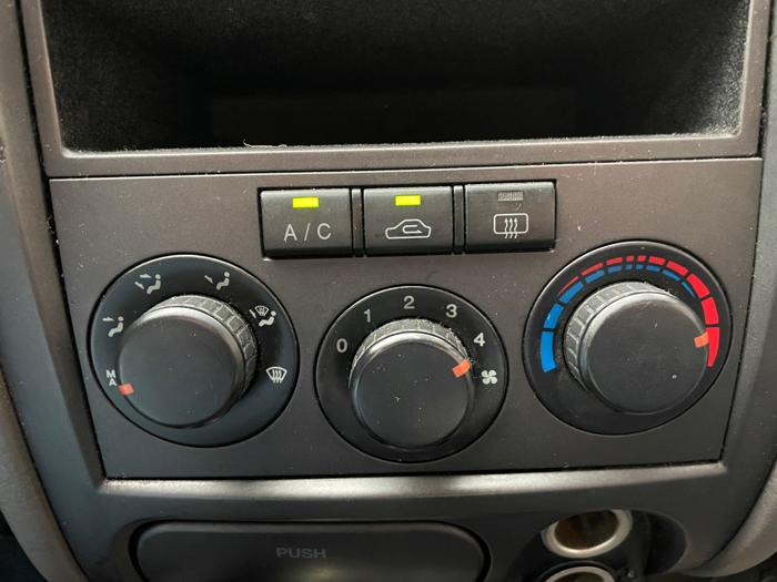 2006 hyundai elantra gls-4-door with 265742 miles for sale near elk-river, minnesota beb80113912b4200a7476e91b770a133.jpeg