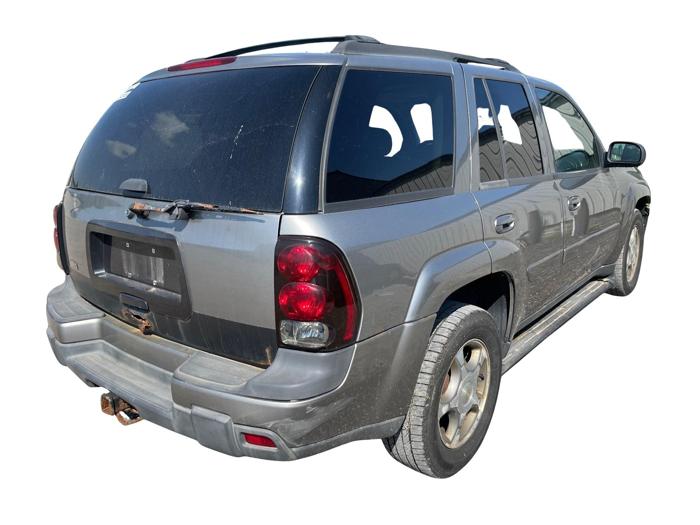 2005 chevrolet trailblazer ls-4wd with 219640 miles for sale near elk-river, minnesota bed45a63e3d84d858754f09517f8ac94.jpg