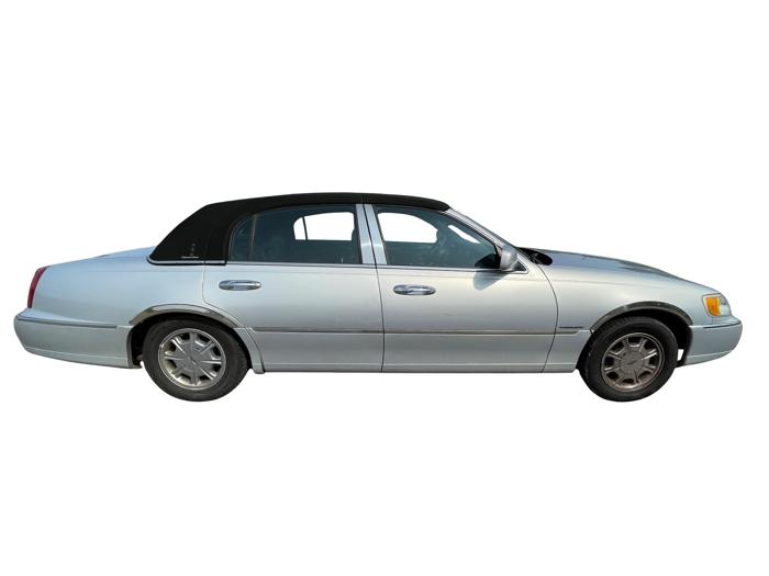 2002 lincoln town-car signature with 144823 miles for sale near elk-river, minnesota bef0d8f106df43d88714e5425aa27b40.jpg