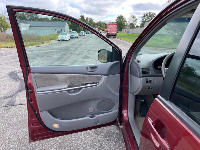 2010 toyota sienna ce-fwd-7-passenger with 197364 miles for sale near elk-river, minnesota bf50ea0d73754ff6af2383a5715f49ab.jpeg