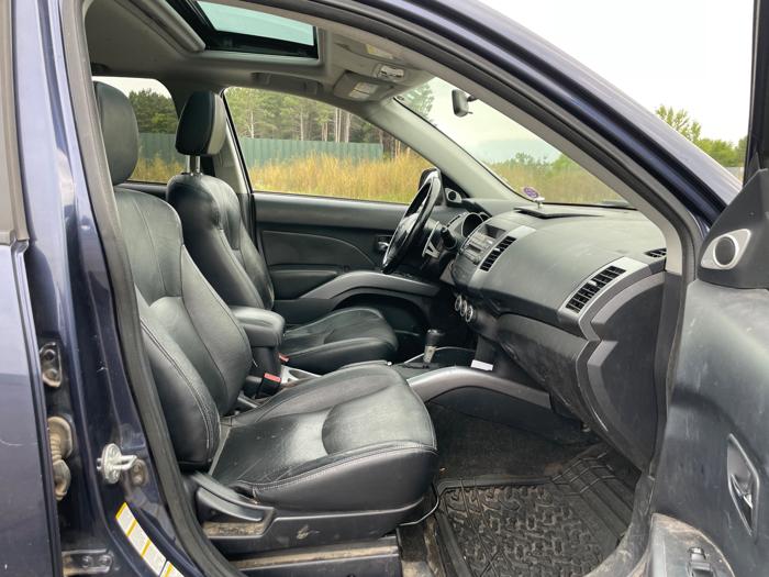 2008 mitsubishi outlander xls-4wd with 222706 miles for sale near elk-river, minnesota bf69fc30ed46453cb9b4209c35833c29.jpeg